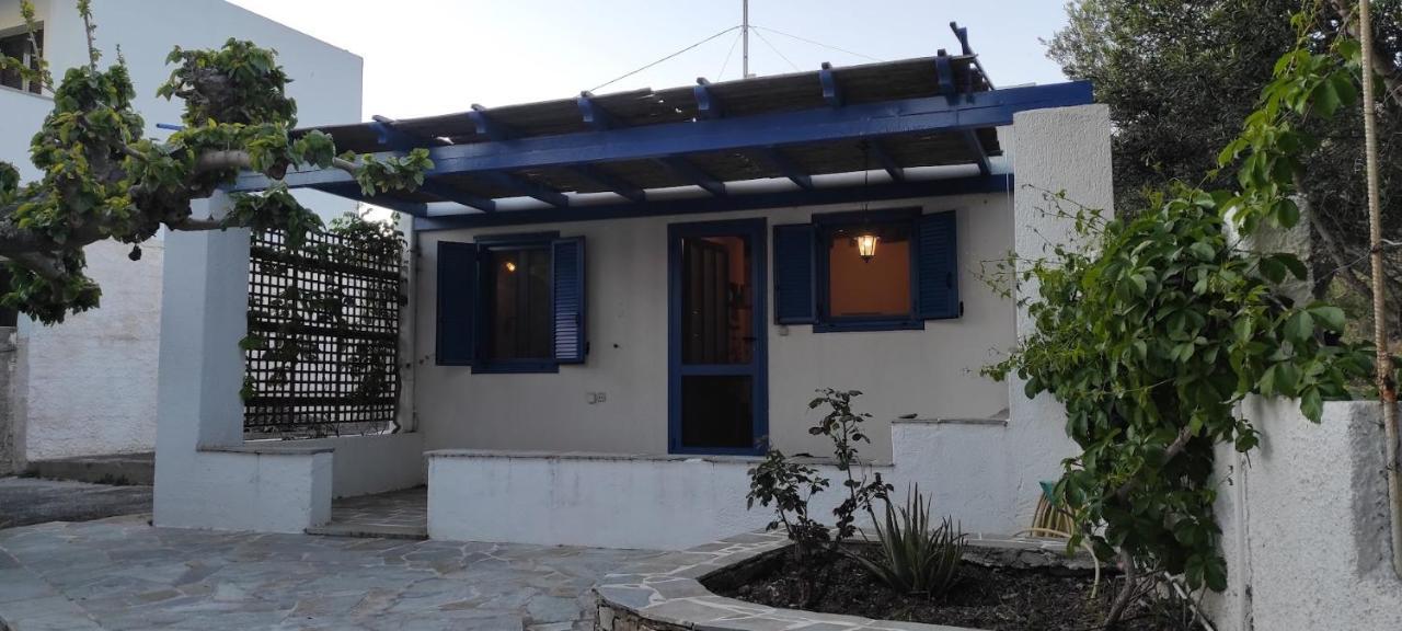 Chrysa'S Cottage House Caristo Exterior foto